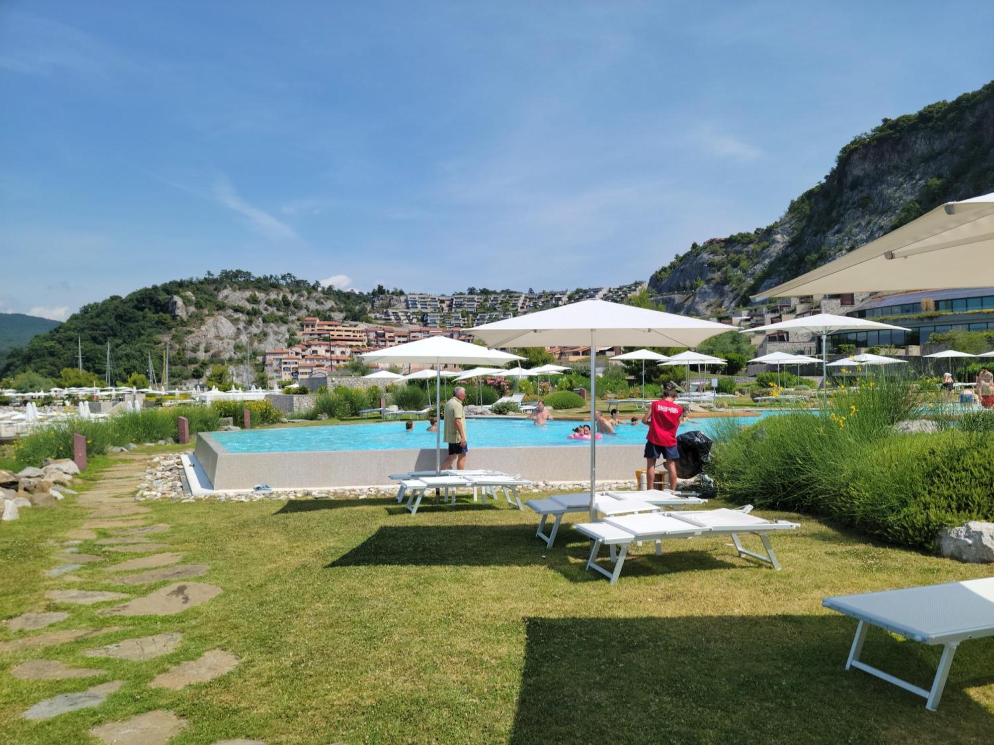 Portopiccolo Apartments With Garden And Beach Included Sistiana Buitenkant foto