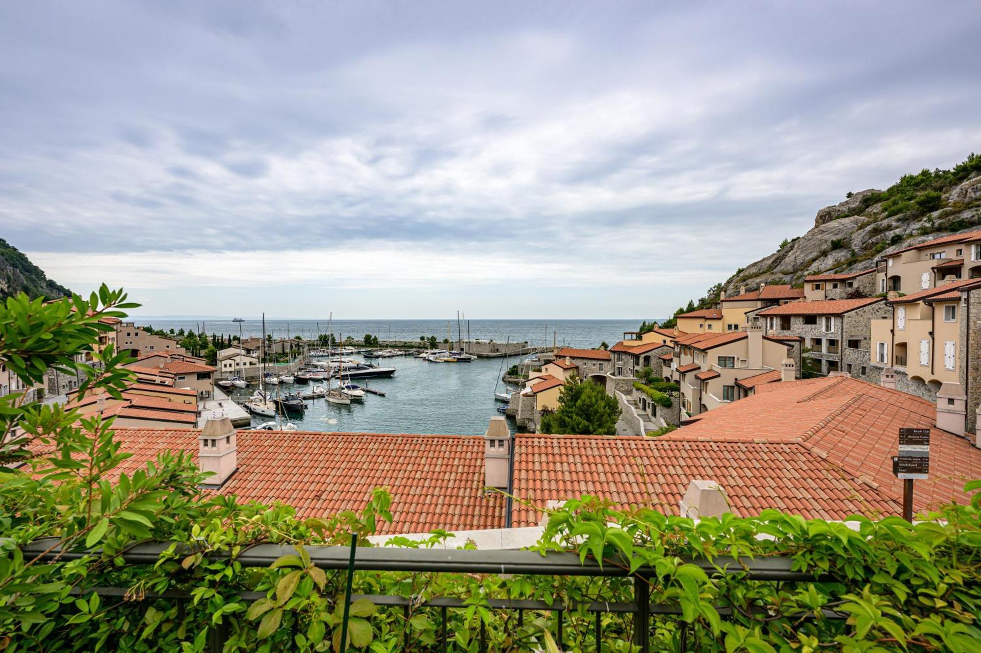 Portopiccolo Apartments With Garden And Beach Included Sistiana Buitenkant foto